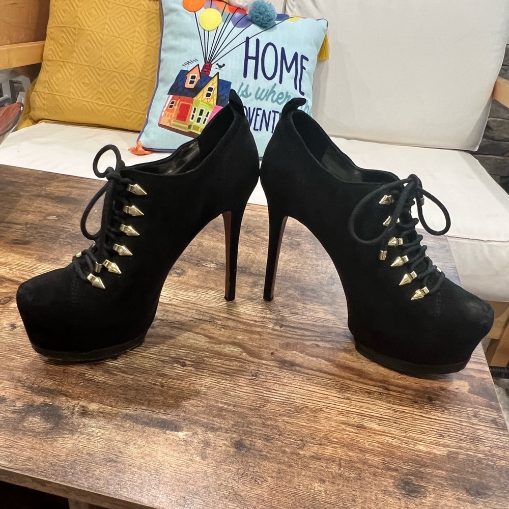 Wild Pair Black Suede Platform Booties- Size 8
